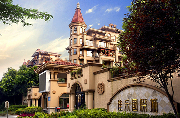 成都 HJC黄金城国际城
